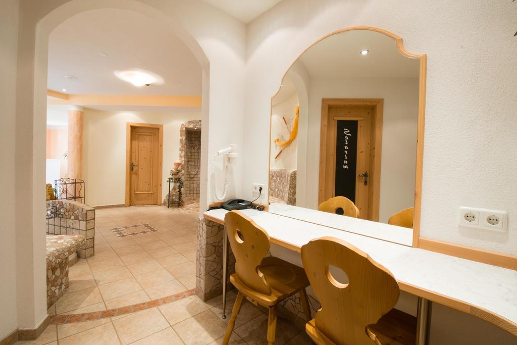 Hotel Garni Mathonerhof à Ischgl Chambre photo