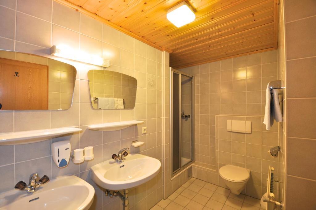 Hotel Garni Mathonerhof à Ischgl Chambre photo
